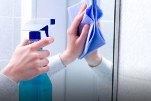 3 Effective Methods for Cleaning Mirrors and Tackling Stubborn Stains