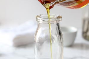 DIY Olive Oil Furniture Polish: Easy Recipes & Benefits