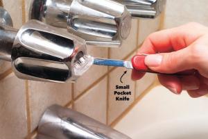 A Comprehensive Guide to Fixing a Leaking or Dripping Tub Faucet