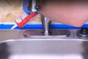 Mastering the Art of Caulking: A Comprehensive Guide to Caulking Your Kitchen Sink