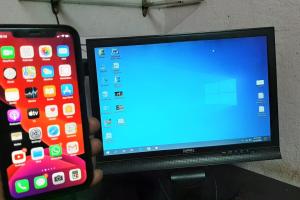 Ultimate Guide: How to Connect Your iPhone to Your Computer with or Without a Cable