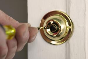 Ultimate Guide to Fixing Your Doorbell: Troubleshooting & Solutions