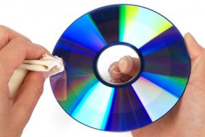 Ultimate Guide: How to Fix a Skipping DVD and Restore Your Viewing Experience