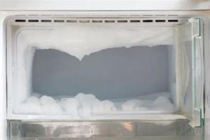 Ultimate Guide: How to Eliminate Frost & Ice Buildup in Your Freezer