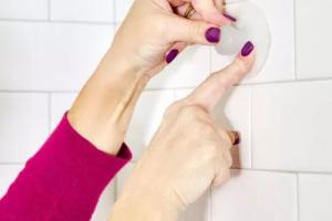 Ultimate Guide: How to Get Suction Cups to Stick Like a Pro