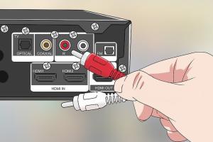 Step-by-Step Guide: How to Hook Up a VCR to a TV for Maximum Enjoyment