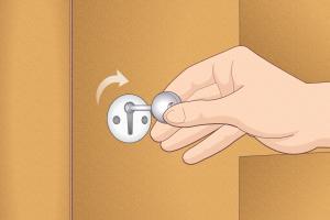 Ultimate Guide to Locking a Door: Techniques, Tips, and Best Practices