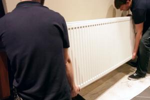 Step-by-Step Guide on Removing a Radiator for Decorating: Tips & Tricks