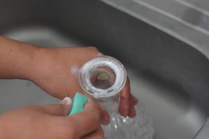Effective Techniques to Remove a Stuck Glass Decanter Stopper
