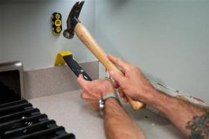 Effortless Guide to Removing Kitchen Countertops: A DIY Approach