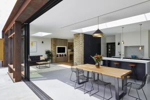 Ultimate Guide on How to Renovate a Home: Transform Your Space Effortlessly