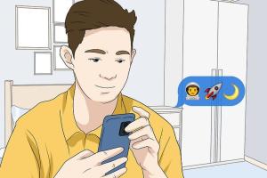 Mastering the Heart Eye Emoji: How to Respond Like a Pro