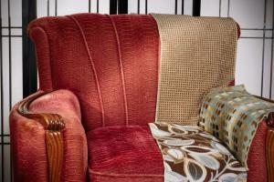 Ultimate Guide to Reupholstering a Couch: Step-by-Step Techniques
