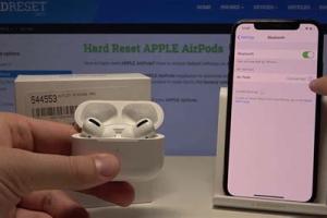Mastering Your AirPods: How to Effortlessly Skip Audio with Quick Fixes