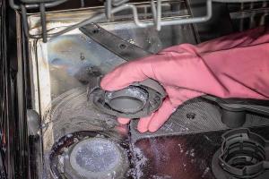Ultimate Guide to Unclogging Your Dishwasher: Expert Tips and Tricks