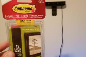 Mastering Command Strips: The Easiest Ways to Apply Hooks at Home