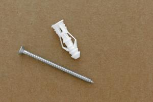 Mastering Dry Wall Anchors: A Comprehensive Guide to Installation and Use