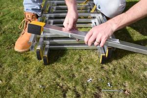 Mastering the Extension Ladder: A Comprehensive Guide to Setup and Safety