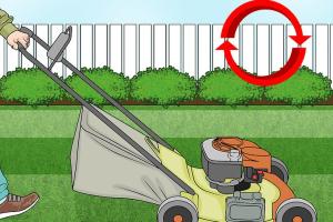 Essential Guide to Preventing & Cleaning Grass Buildup on Your Mower Deck