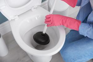 Effective Solutions for a Slow Flushing Toilet: Troubleshooting & Fixing Tips