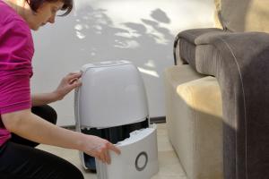 Ultimate Guide to Effectively Using a Dehumidifier in Your Home